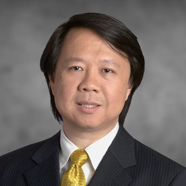 Portrait photo of Dr. Alex Chuang